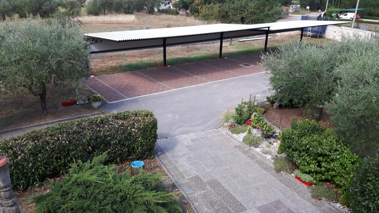 Apartments & Rooms Villa Adamovic Umag Exterior foto